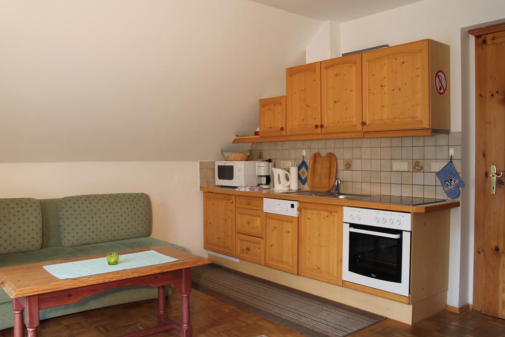 Haralds Ferienwohnungen Bad Kleinkirchheim Δωμάτιο φωτογραφία