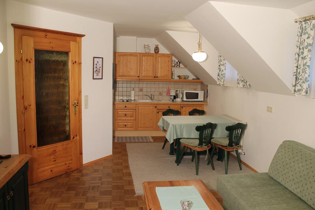 Haralds Ferienwohnungen Bad Kleinkirchheim Δωμάτιο φωτογραφία