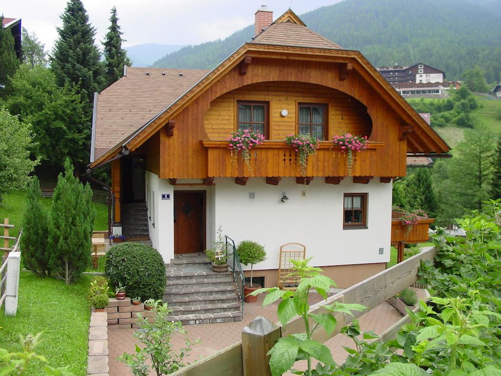 Haralds Ferienwohnungen Bad Kleinkirchheim Δωμάτιο φωτογραφία